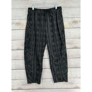 Athleta Relaxed Fit Arrival Pants Womens 14 Black Amara Striped Drawstring